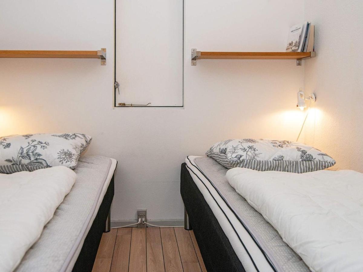 4 Person Holiday Home On A Holiday Park In Fanø Eksteriør billede
